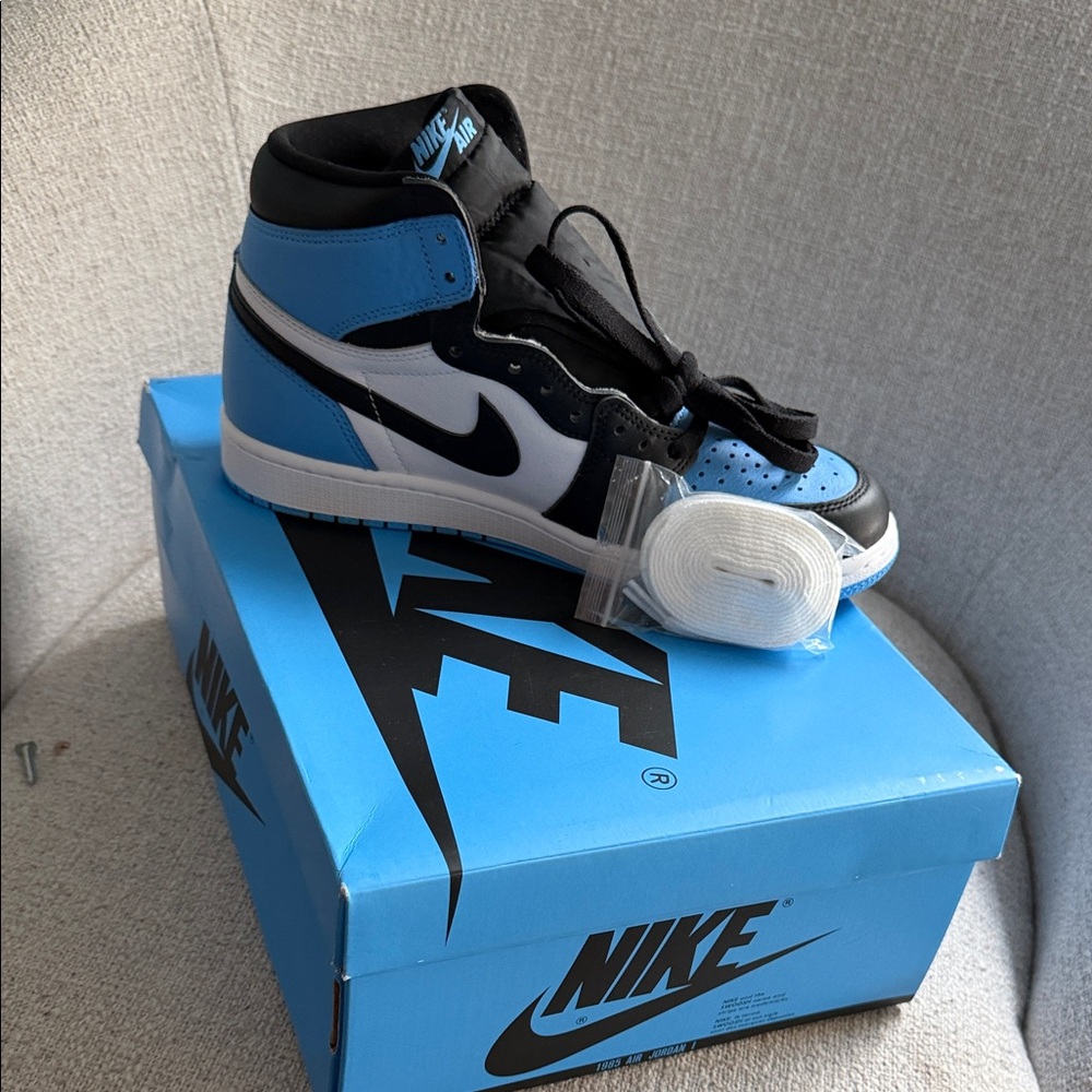 Nike Air Jordan Retro OG' Black and Blue High-Top Sneakers